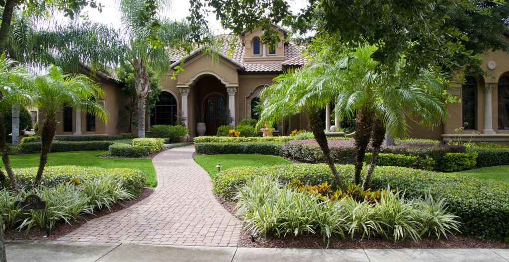 Residential Landscaping Jacksonville, How To Landscape Front Yard In Florida